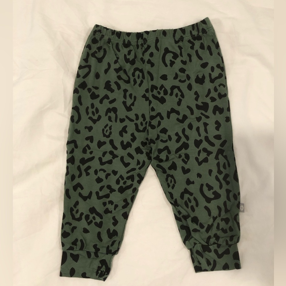6-12m Kyte Baby bamboo pant in leopard